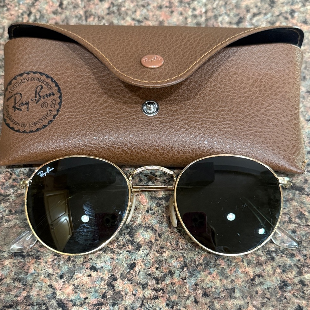 Ray-Ban Gold Frame Sunglasses with Black Lenses